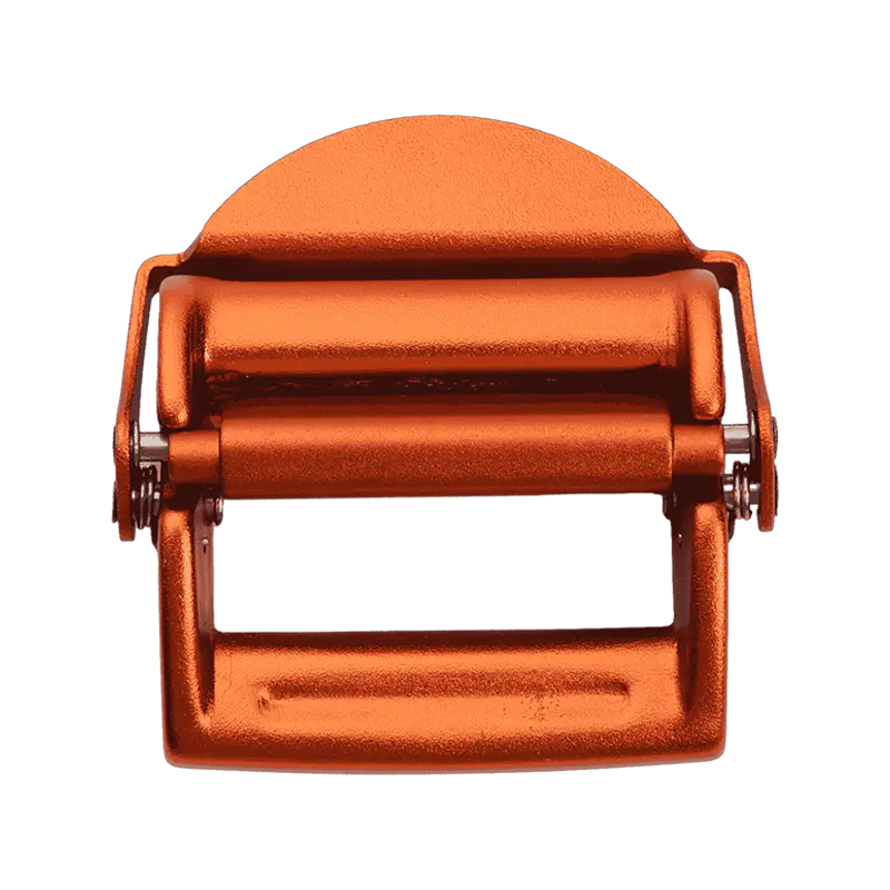 Quels sont les avantages de l'utilisation d'alliage d'aluminium sur d'autres matériaux comme l'acier ou le plastique pour les boucles de la ceinture de sécurité?